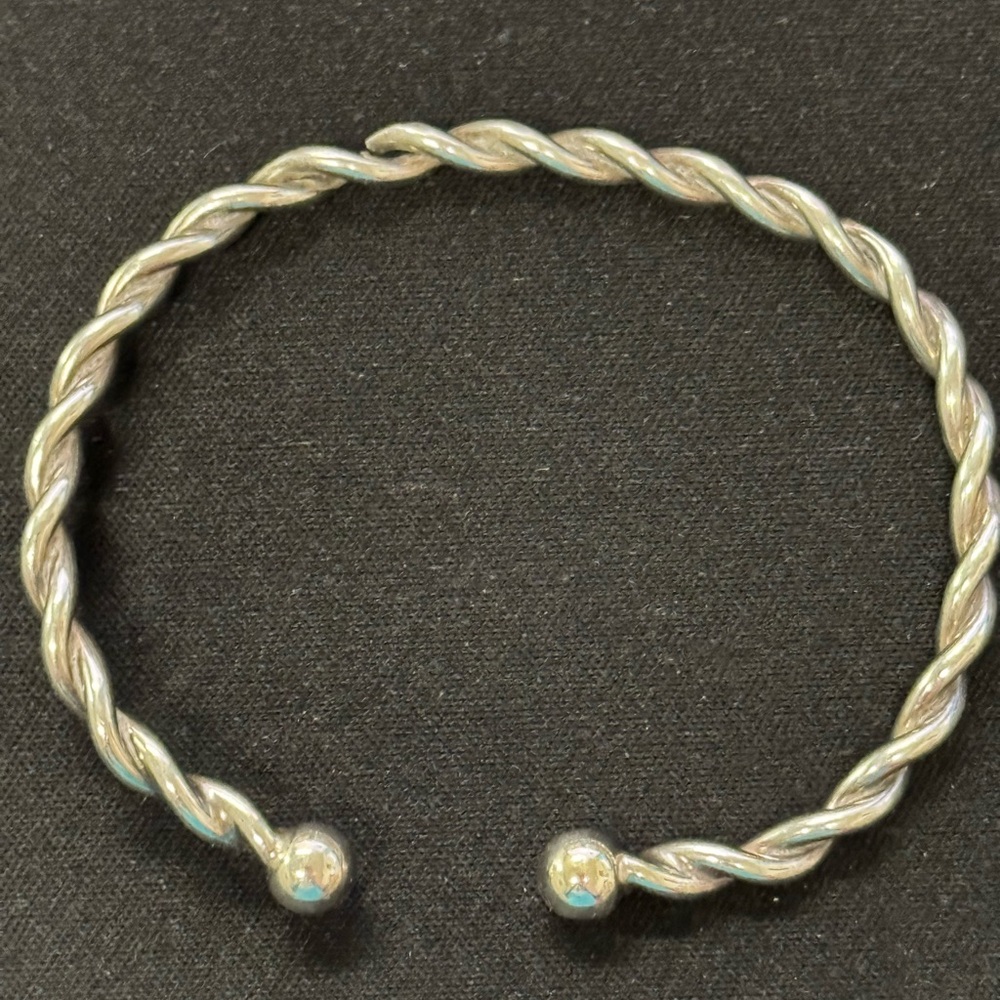 Eden Hand Arts Silver Twist Open Bracelet